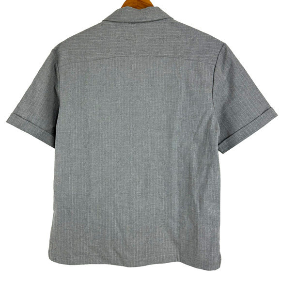 Twenty Montreal Men's Button Up Short Sleeve Grey Shirt NWT Size S Pinstripe - Picture 2 of 9
